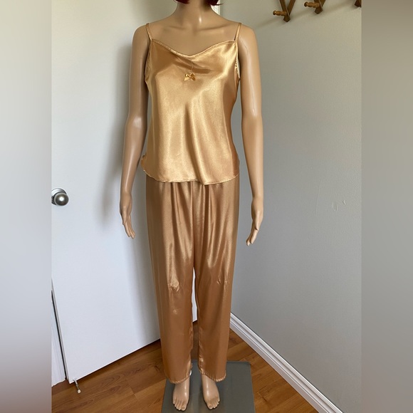 Kasara Lingerie PJ Set - Picture 1 of 16